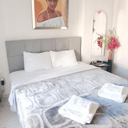 Cozy Fully Equipped Apartment Салоніки Екстер'єр фото